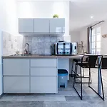 Superb Air-cond Loft In Listed Building *