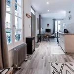 Résidence Aristide Briand - Appartements en Centre Ville Appartamento