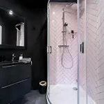 Superb Air-cond Loft In Listed Building Appartement *