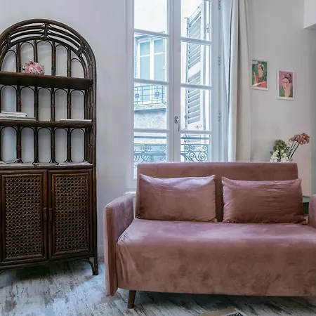 Superb Air-cond Loft In Listed Building Appartement