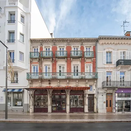 Aristide Briand - En Centre