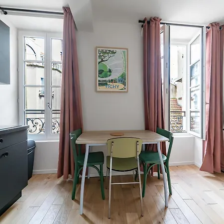 Aristide Briand - En Centre * ヴィシー