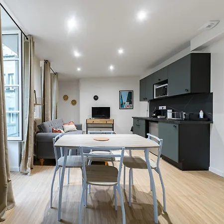 Aristide Briand - En Centre *