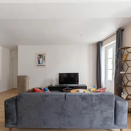 Appartement Aristide Briand - En Centre *