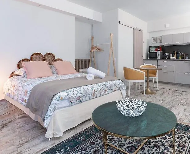 Aristide Briand - En Centre *