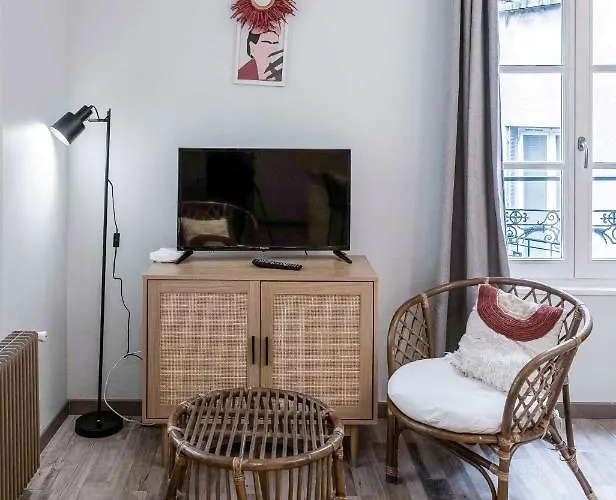 Apartment Aristide Briand - En Centre *