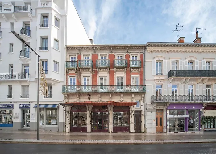 Aristide Briand - En Centre