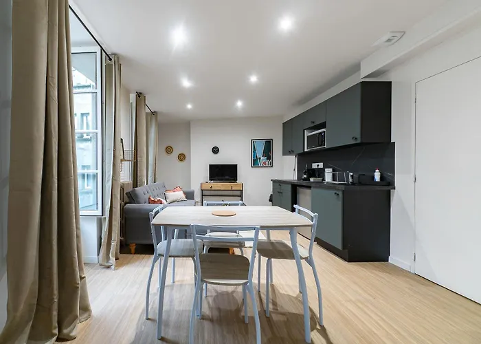 Aristide Briand - En Centre *